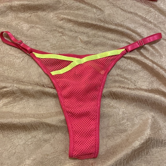 Matching Bra & Thongs. SZ L - Picture 3 of 9